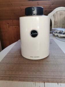 Jura pieno šaldytuvas