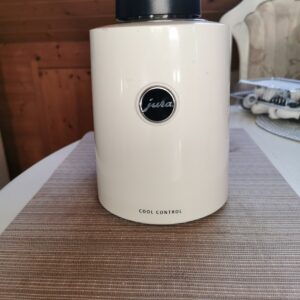 Jura pieno šaldytuvas