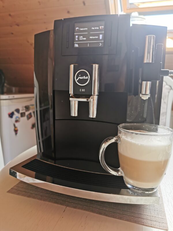 Jura E80 - Image 2