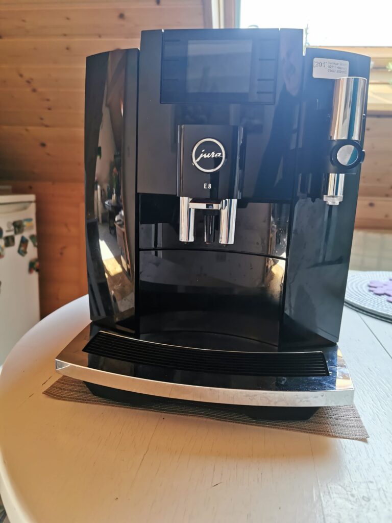 Jura E8 (eb)