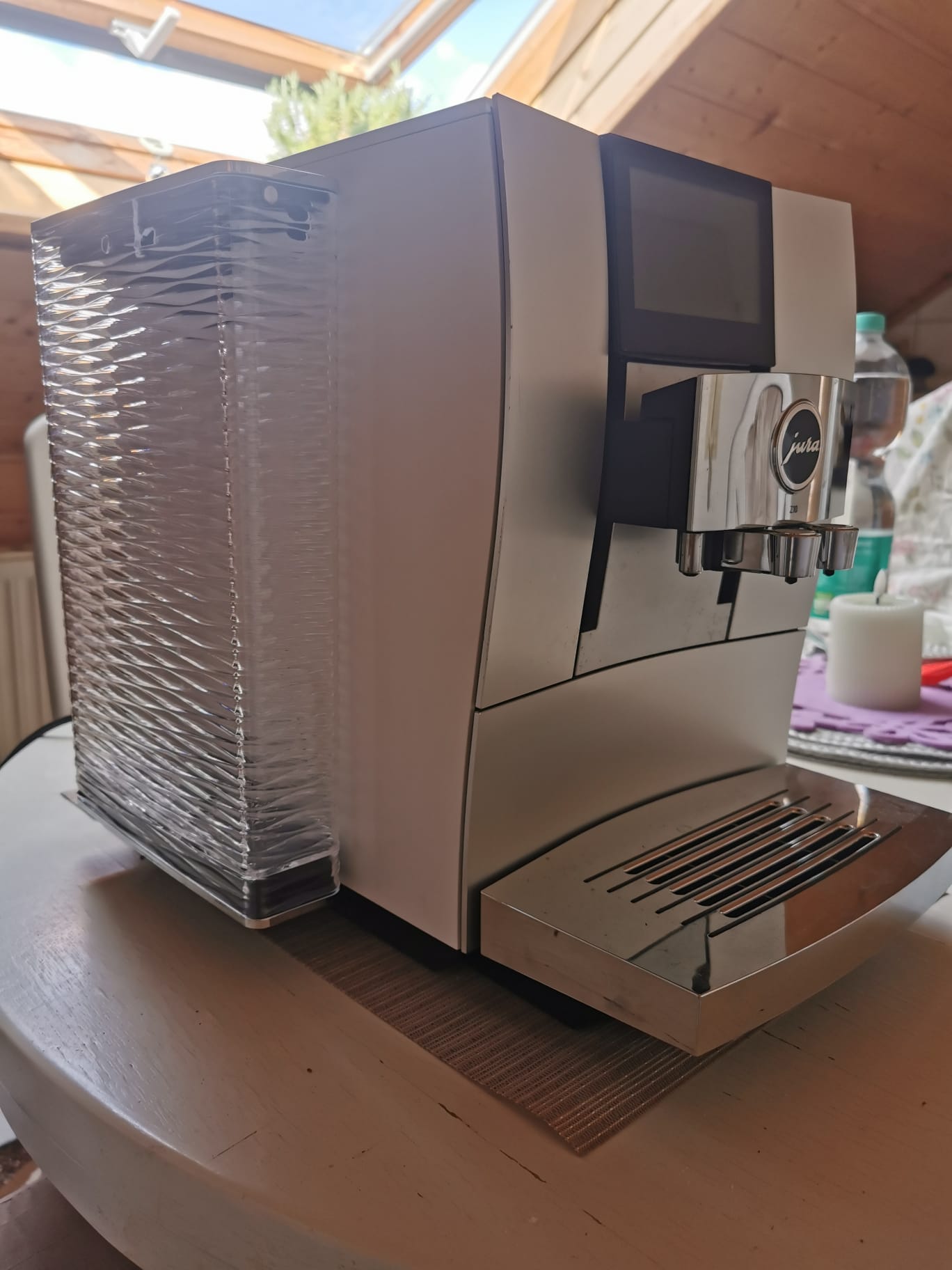 Jura Z10 Aliminium White - Image 3